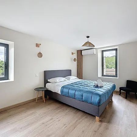 Chez Francoise Campagne Clim Fontfreyde Apartment Saint-Genes-Champanelle